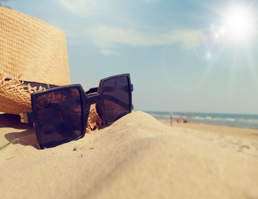 BEST TYPES OF SUNGLASSES FOR EVERY SUMMER ACTIVITY